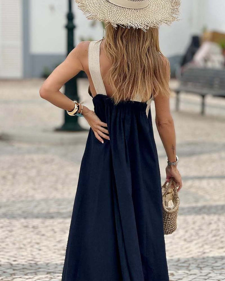 Salvekontrast | Elegantes Kleid mit Kontrastfarbe