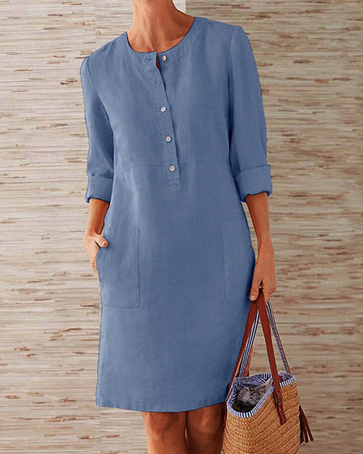 Knopfcharme | Zeitlos schickes Kleid