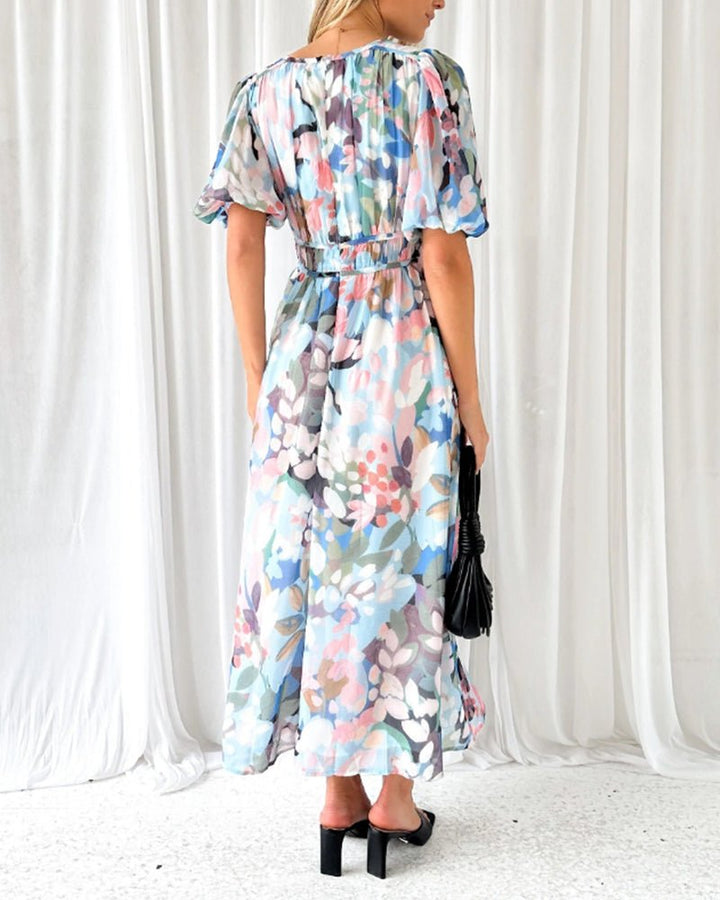 Blütenzier | Elegantes Blumenkleid mit V-Ausschnitt