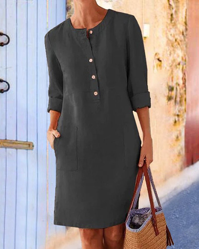 Knopfcharme | Zeitlos schickes Kleid