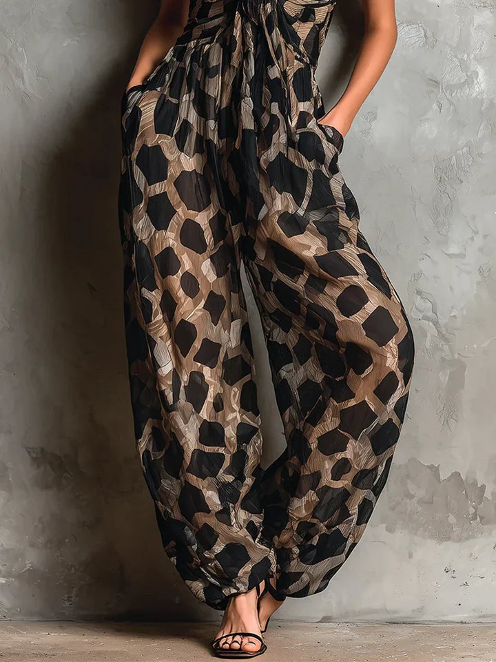 Constance Jumpsuit mit Leopardenprint – Detailansicht