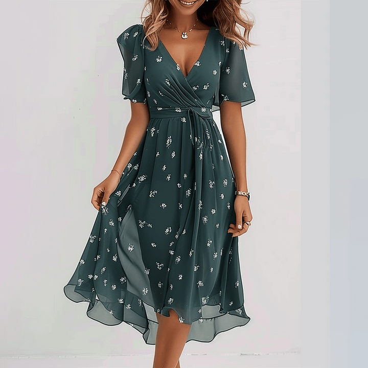 Grünschimmer | Midikleid mit kurzen Ärmeln