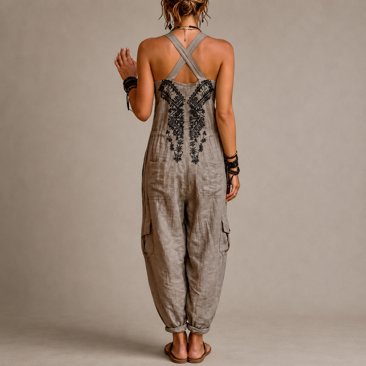 Aurélie bestickter Boho-Jumpsuit – Detailansicht