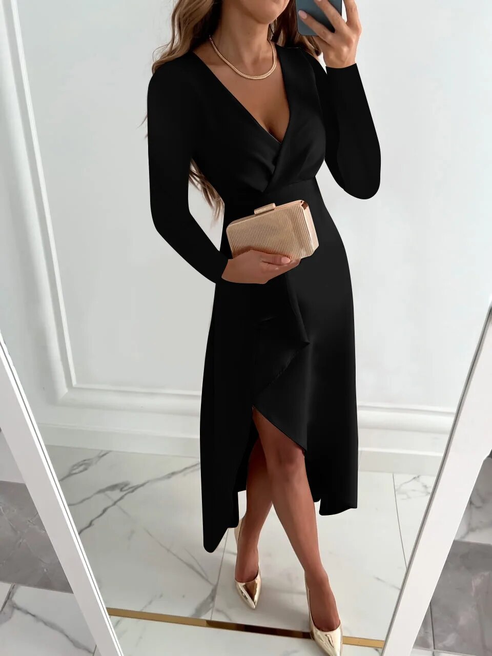 Jureyschlitz | Elegantes Midikleid mit V-Ausschnitt und Schlitzdesign