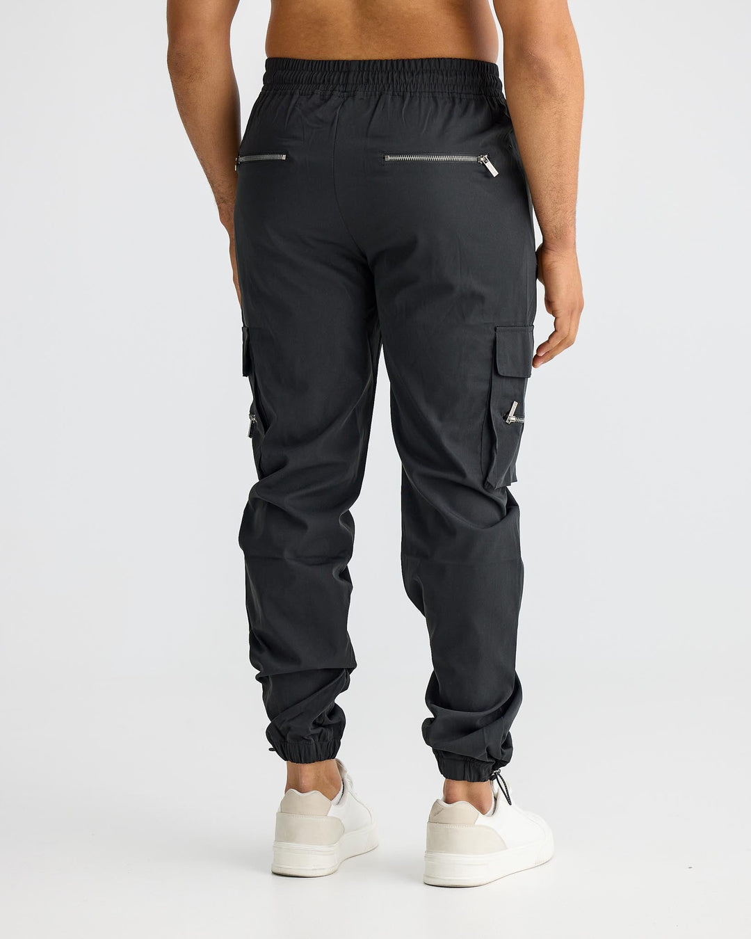 Cargoschwarz | Schwarze Cargo-Hose