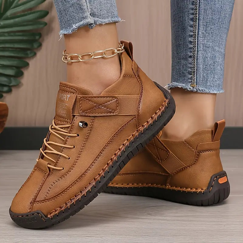 Emiline Sneaker in Braun