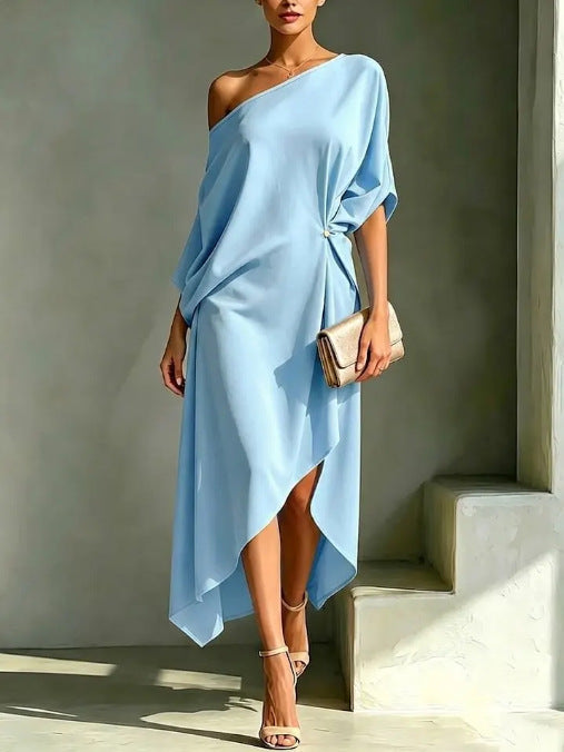 Camila asymmetrisches Kleid in Blau
