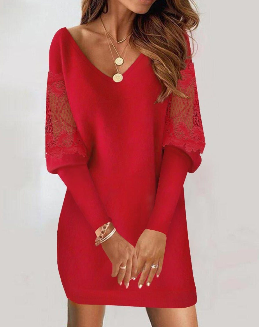 Aloryspitze | Elegantes Spitzenkleid mit V-Ausschnitt