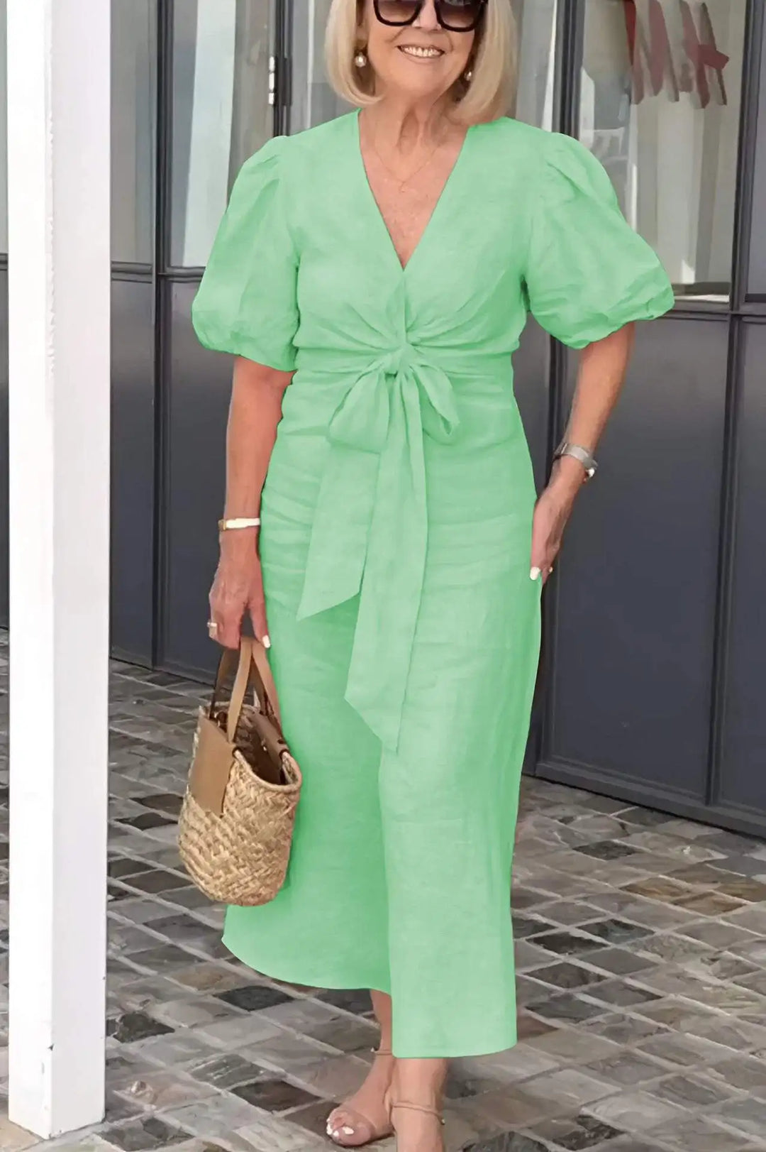 Spitzencharme | Kleid mit Spitzendetails