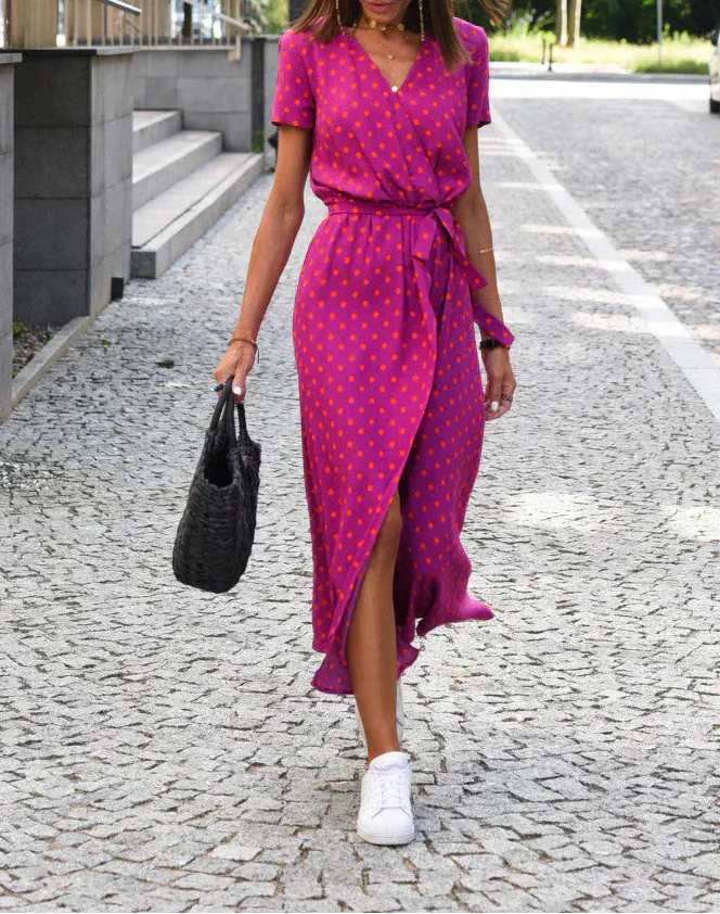 Jorlynform | Elegantes Kleid mit V-Ausschnitt und figurbetonter Passform