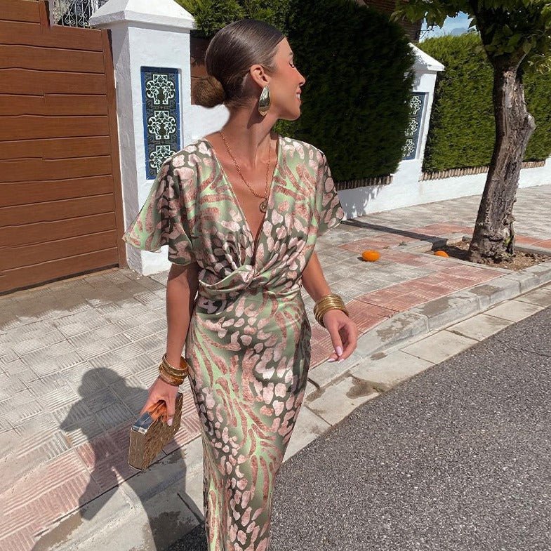 Palmenzauber | Maxikleid mit V-Ausschnitt und Twist-Detail