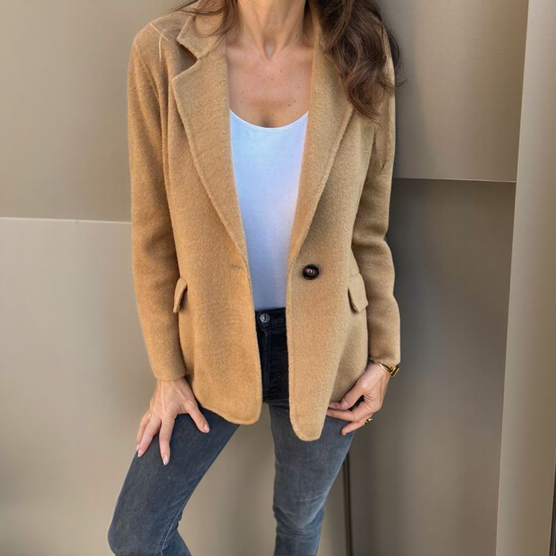 Business-Eleganz | Stilvoller Damenblazer