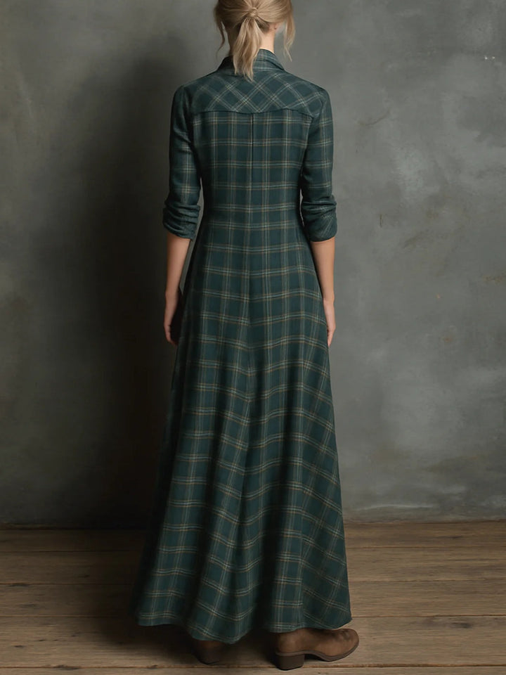 Devinekaro | Langes Kleid mit Grünem Karomuster