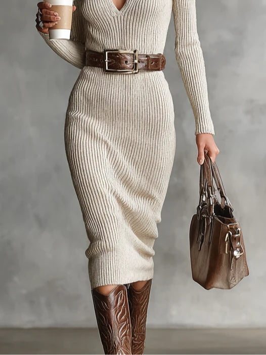 Ayesharipp | Elegantes Geripptes Strickkleid