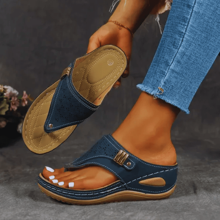 Klassikschritt | Klassische Modesandalen