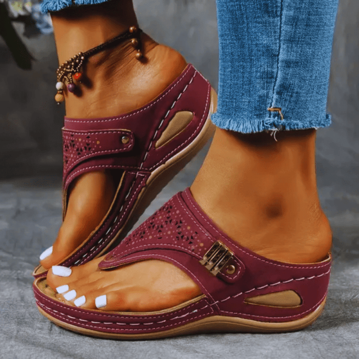 Klassikschritt | Klassische Modesandalen