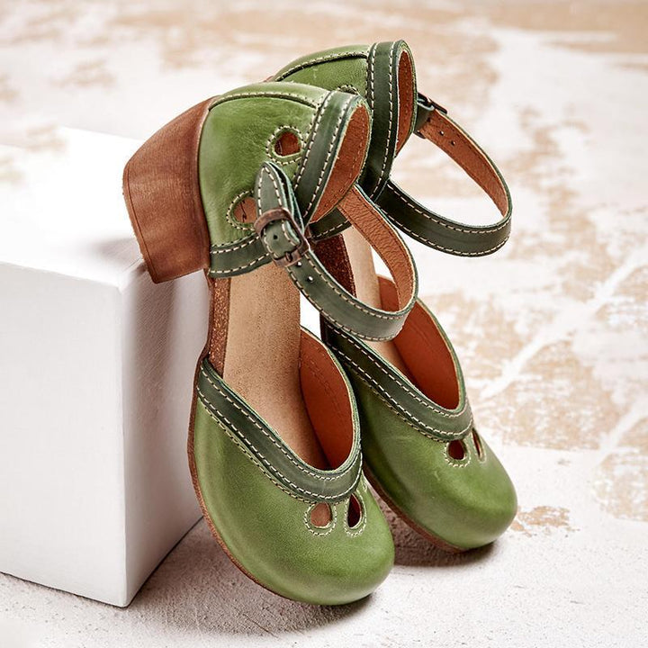 Federschritt | Orthopädische Sandalen mit niedrigem Absatz