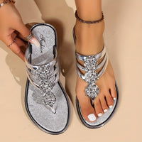 Kristallglanz | Glamouröse Sandalen