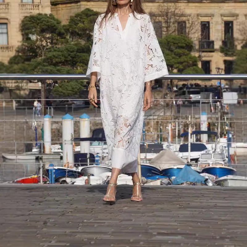 Spitzenleicht | Legeres Kleid mit Spitzendetails