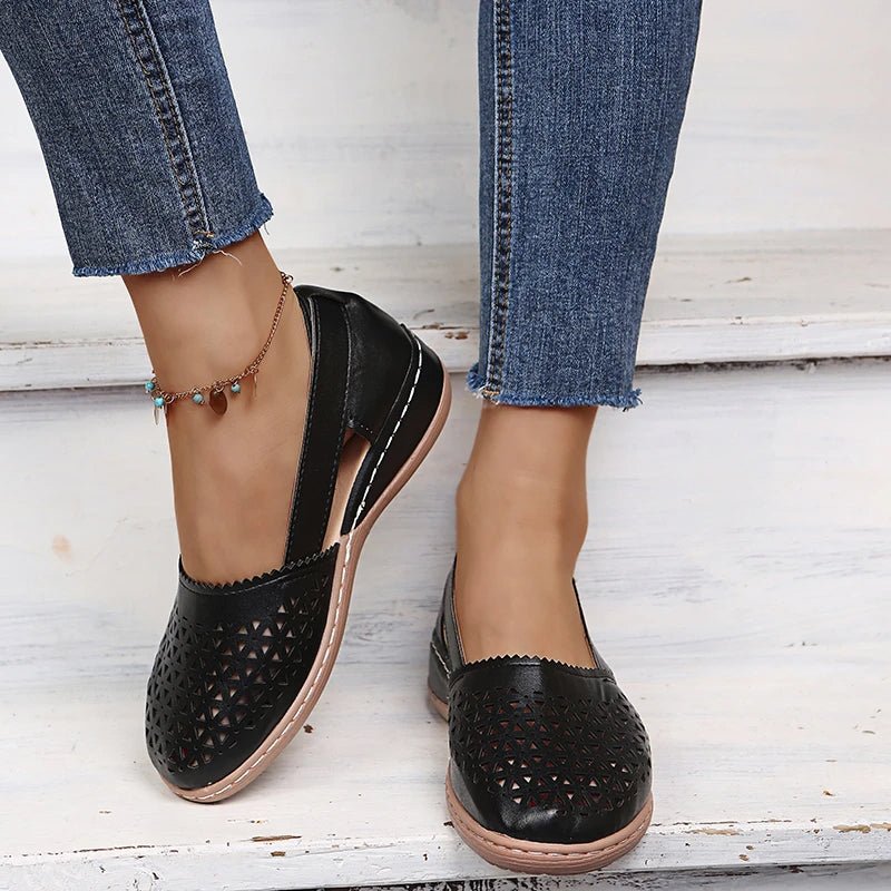 Luftschritt | Perforierte Slip-On-Flats