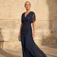 Avery™ | Elegantes Plisseekleid in Dunkelblau