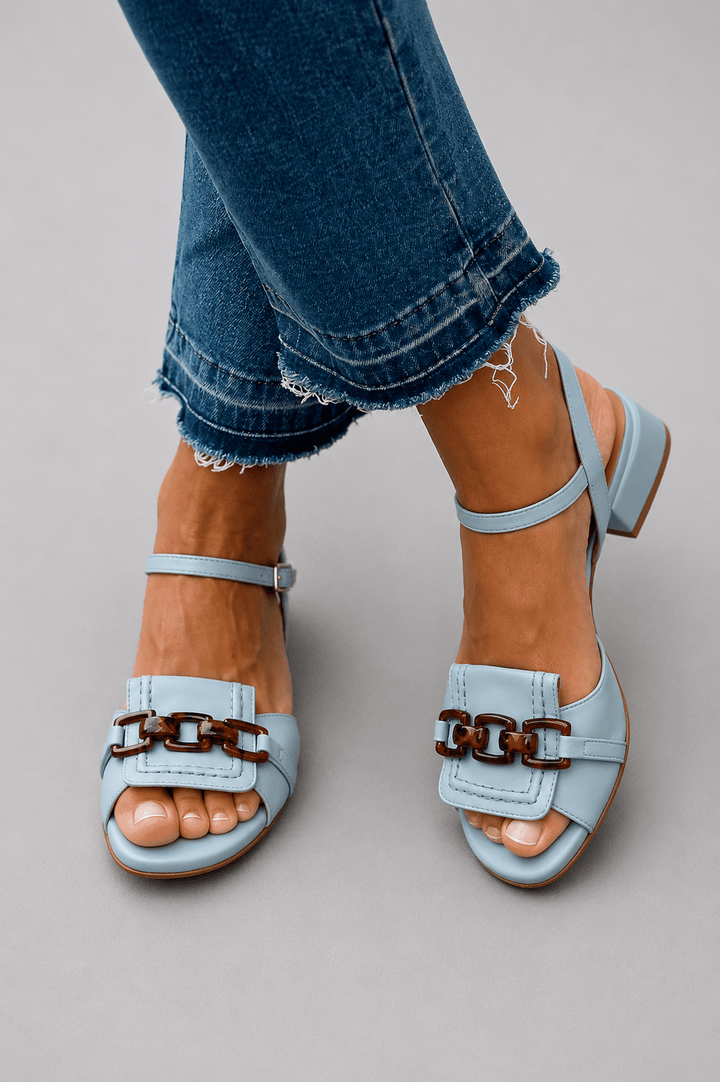 Alma blaue Sandalen Detailansicht