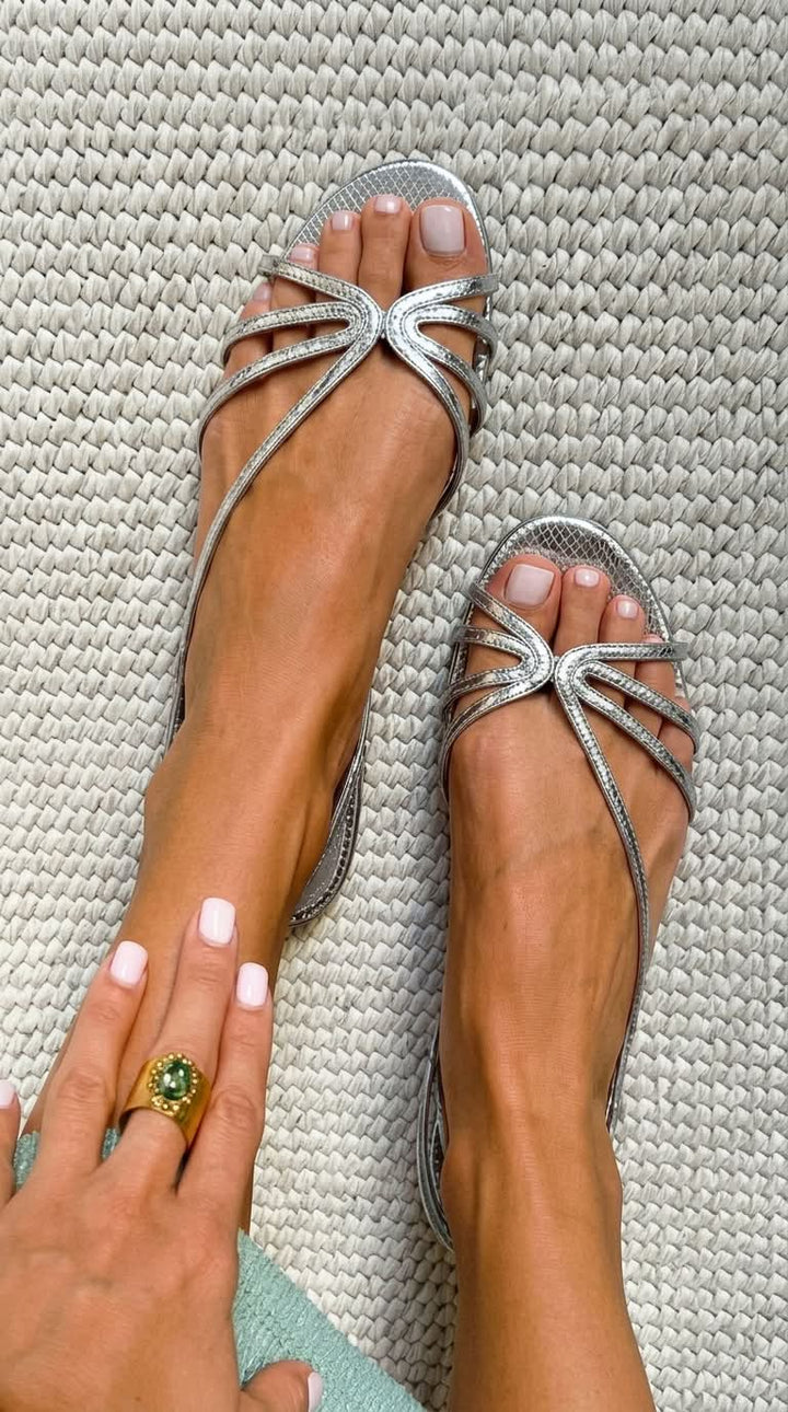 Marta goldene Sommer-Sandalen Farbvariante