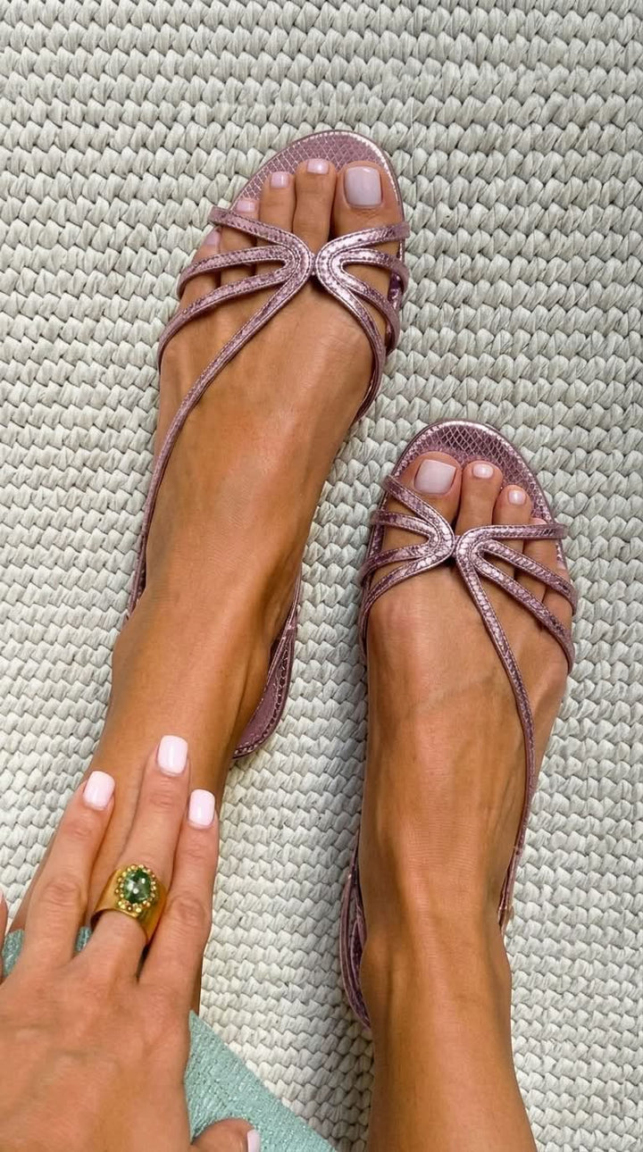 Marta goldene Sommer-Sandalen Farbvariante