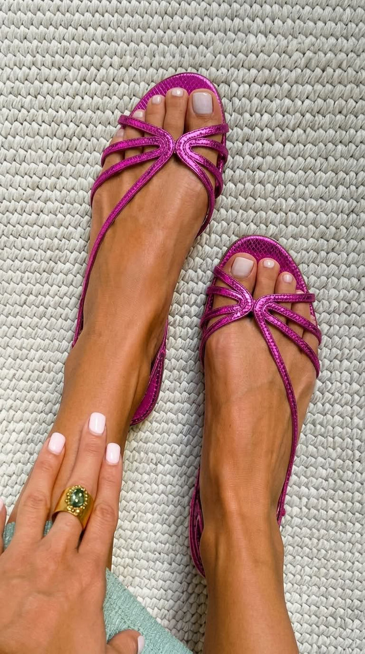Marta goldene Sommer-Sandalen Farbvariante