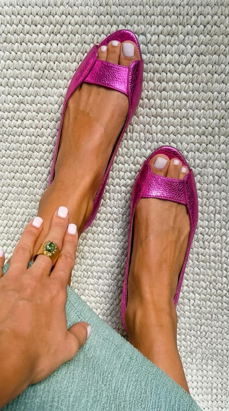 Adelina Sandalen getragen