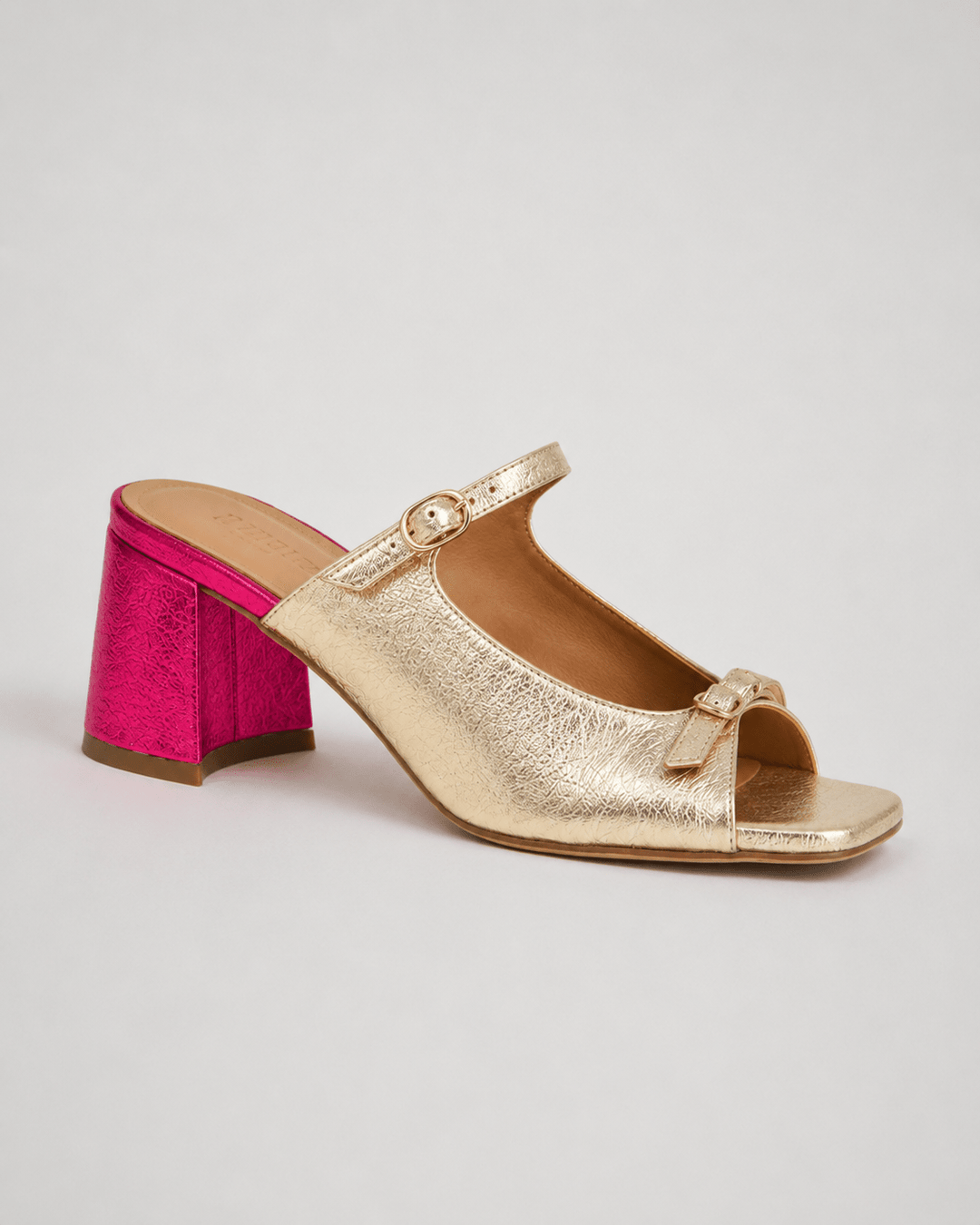 Valentina Riviera-Sandalen Detail