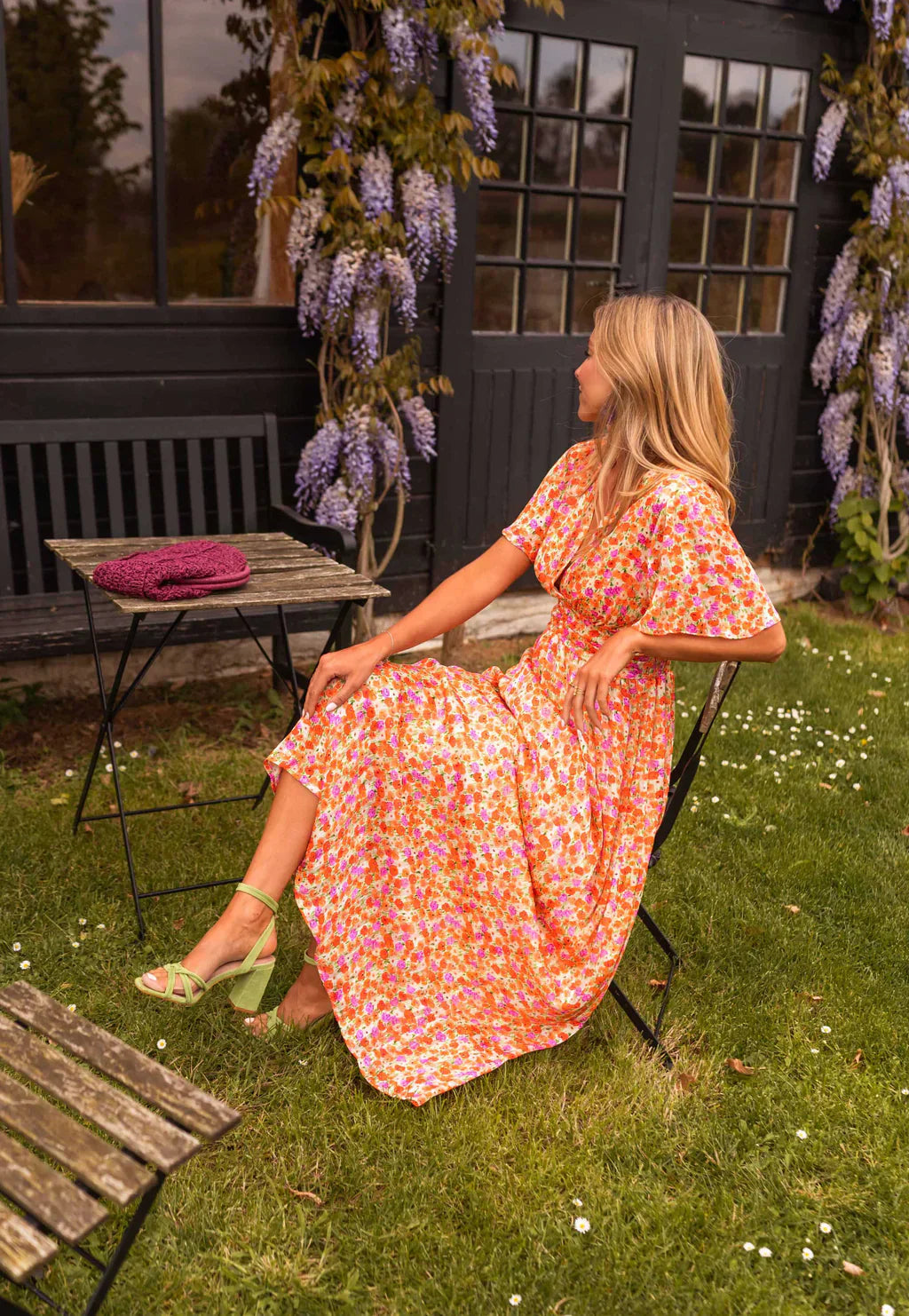 Erikablumen | Stilvolles & Bequemes Blumenkleid